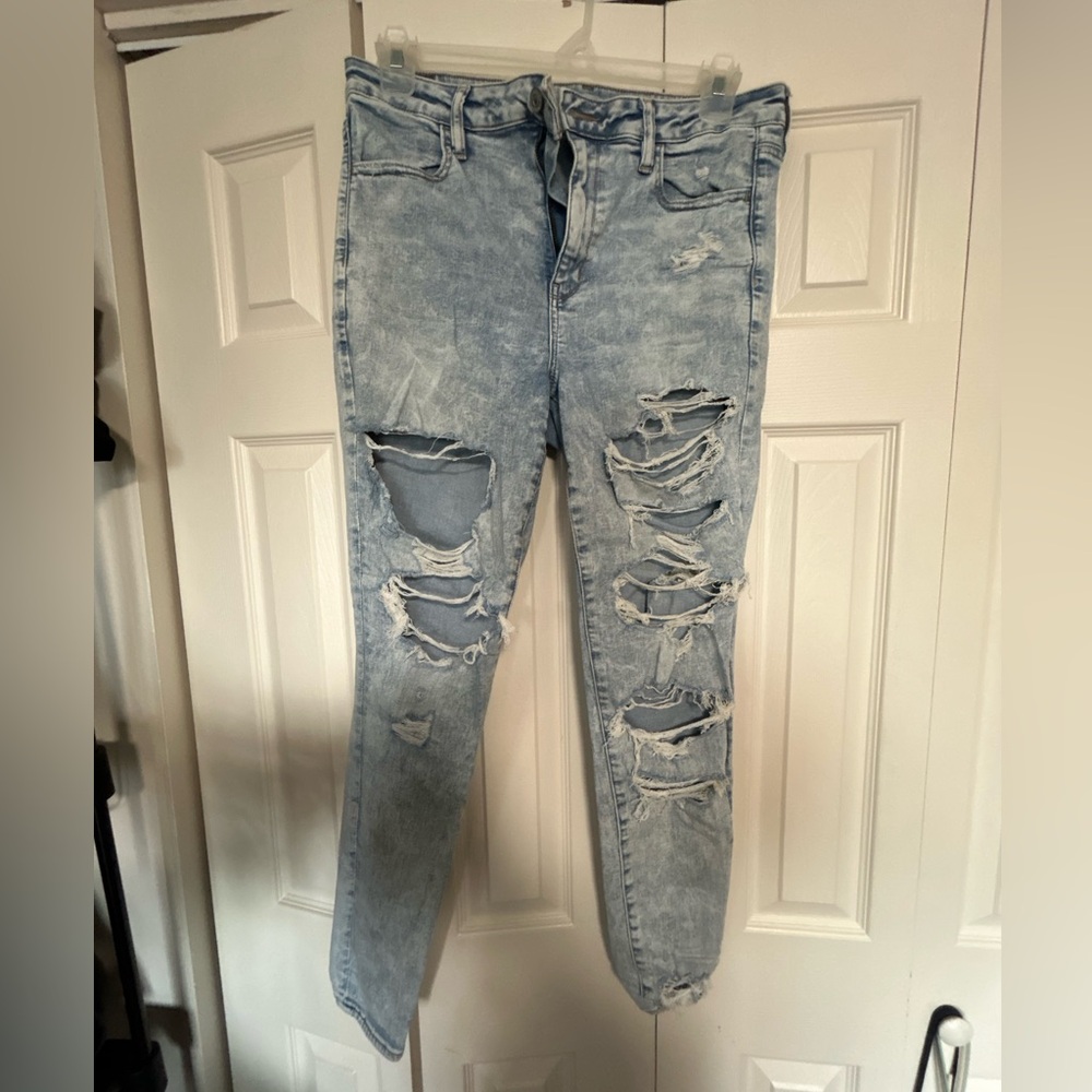 Distressed Light Blue Jeans